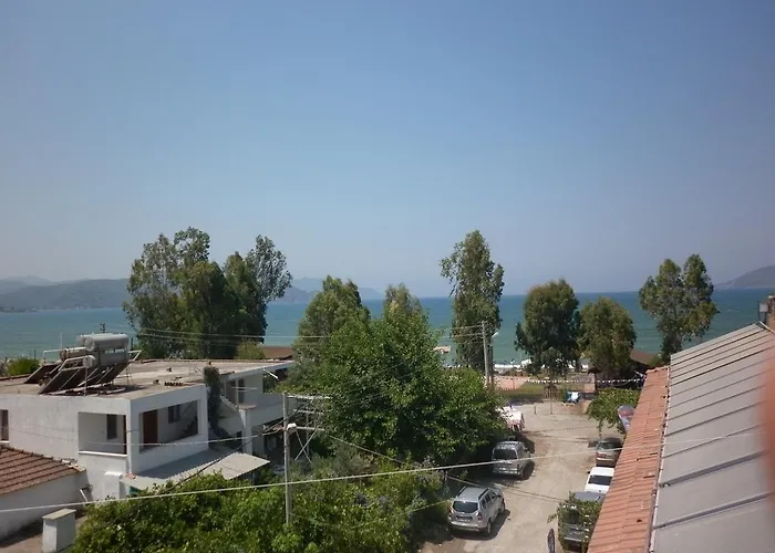 فندق Oezguer Hotel *