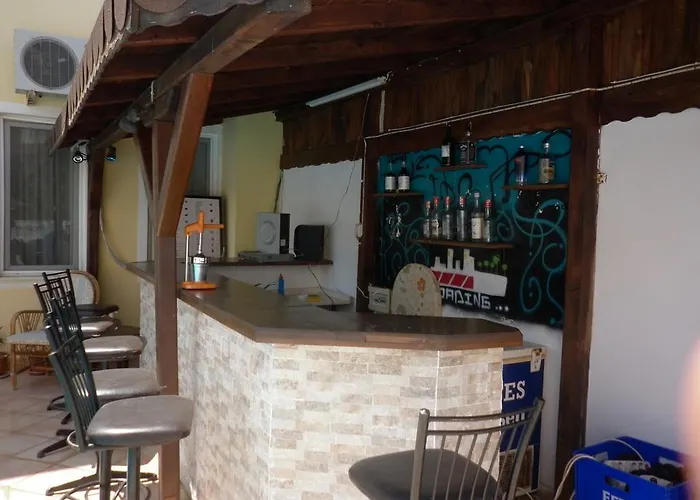 ホテル Oezguer Hotel フェティエ