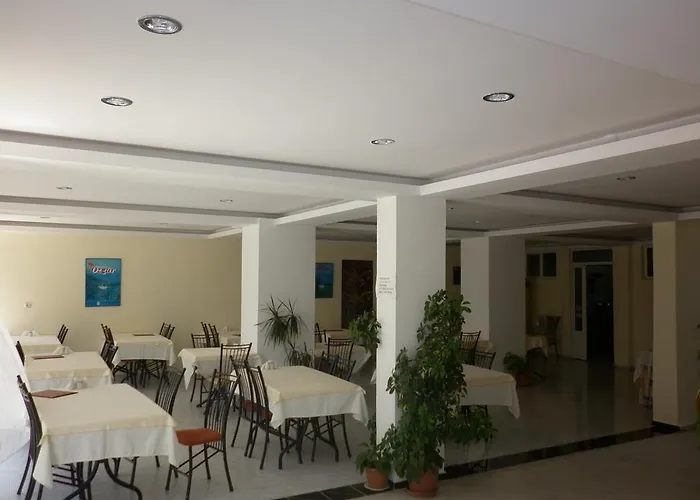 Oezguer Hotel Hotel